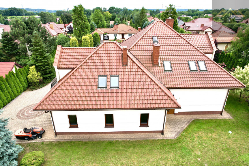 tarnowski, Tarnów, Koszyce Małe, Rezydencja z wyposażeniem