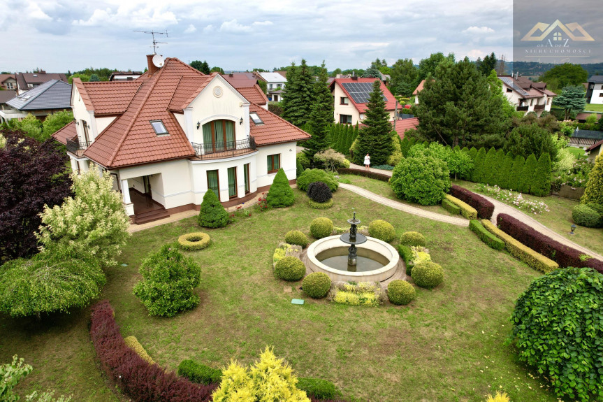 tarnowski, Tarnów, Koszyce Małe, Rezydencja z wyposażeniem