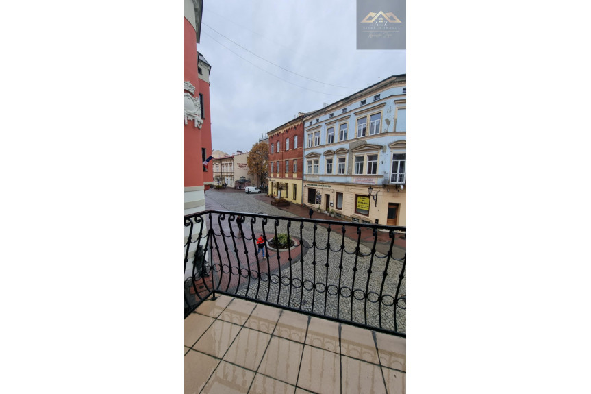 Tarnów, Wałowa, Lokale biurowe