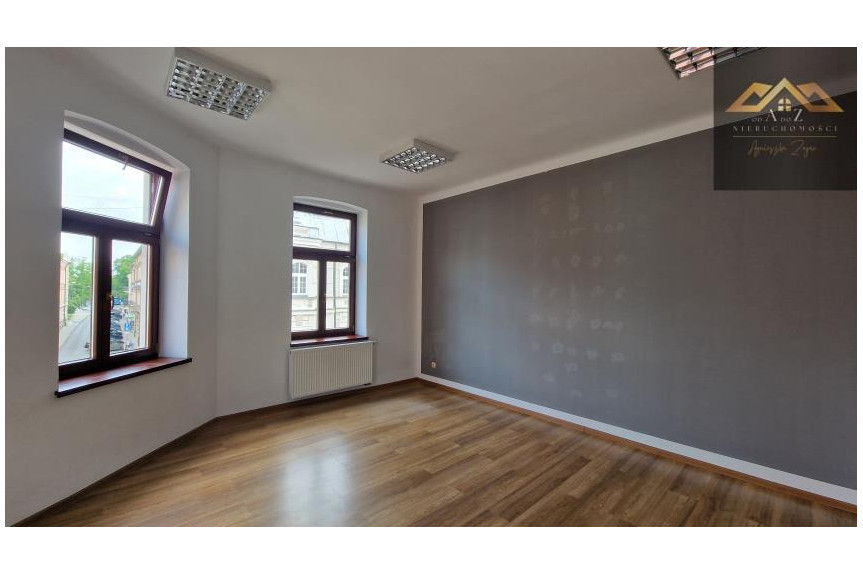 Tarn&oacute;w, Wałowa, Lokale biurowe, r&oacute;żne powierzchnie