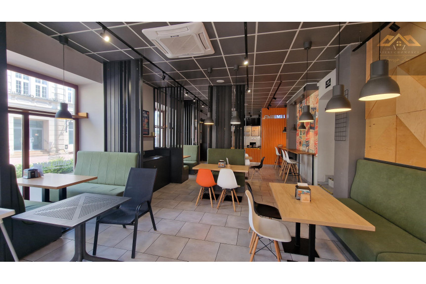 Tarn&oacute;w, Gotowy lokal pod działalność gastronomiczną, gotowy z zapleczem kuchennym, witryny