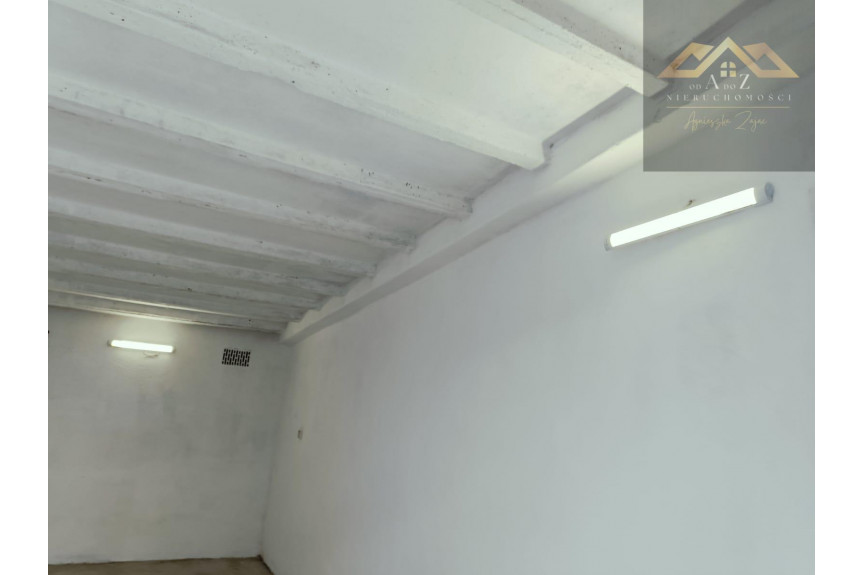 Tarn&oacute;w, Strusina, Jana Kochanowskiego, Garaż po remoncie w Tarnowie