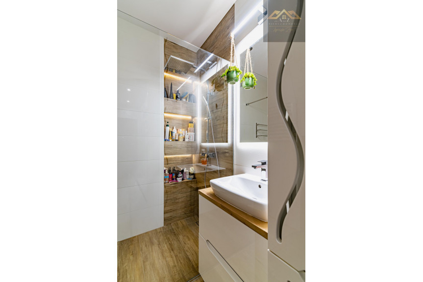 Tarn&oacute;w, Mieszkanie na sprzedaż