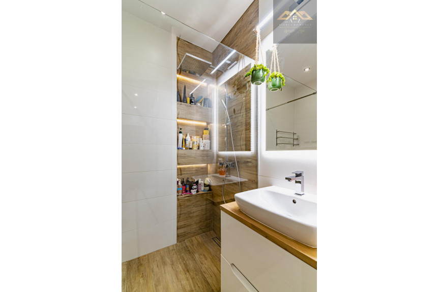 Tarn&oacute;w, Mieszkanie na sprzedaż