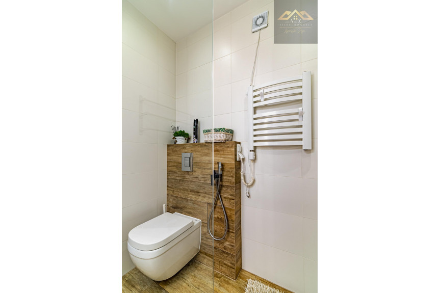 Tarn&oacute;w, Mieszkanie na sprzedaż