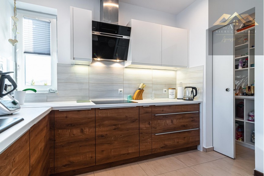 tarnowski, Skrzysz&oacute;w, Pog&oacute;rska Wola, Nowoczesny dom w Pog&oacute;rskiej Woli, gmina Skrzysz&oacute;w