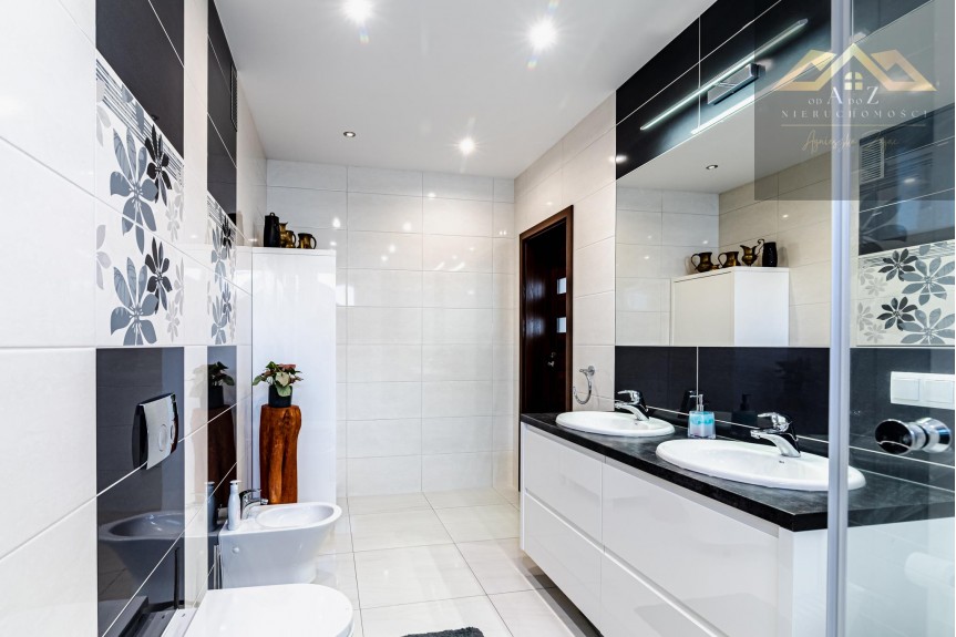 tarnowski, Skrzysz&oacute;w, Pog&oacute;rska Wola, Nowoczesny dom w Pog&oacute;rskiej Woli, gmina Skrzysz&oacute;w