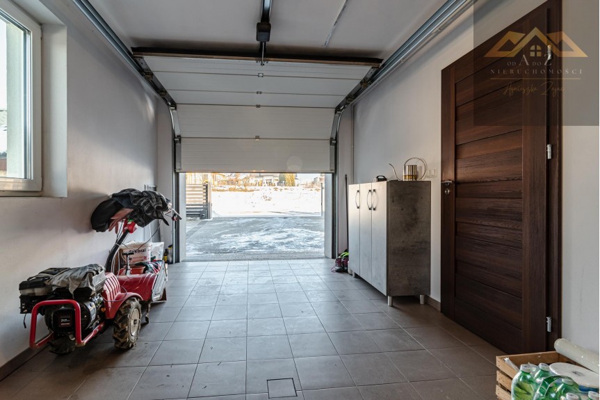 tarnowski, Skrzysz&oacute;w, Pog&oacute;rska Wola, Nowoczesny dom w Pog&oacute;rskiej Woli, gmina Skrzysz&oacute;w