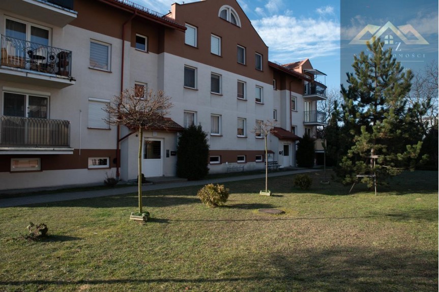 małopolskie, Tarn&oacute;w, Mieszkanie z garażem, umeblowane