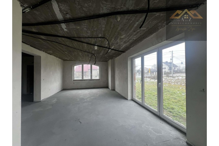 dąbrowski, Dąbrowa Tarnowska, 4 km od Dąbrowy Tarnowskiej