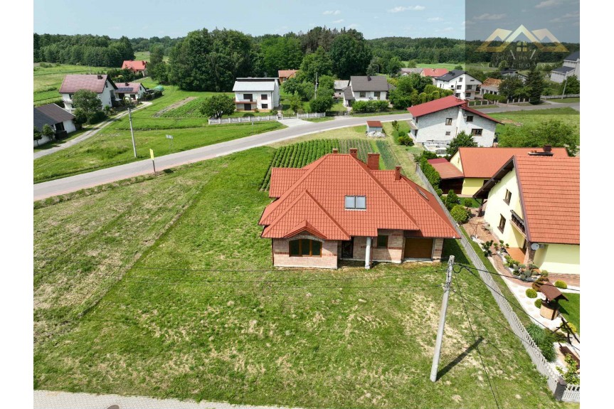 dąbrowski, Dąbrowa Tarnowska, 4 km od Dąbrowy Tarnowskiej