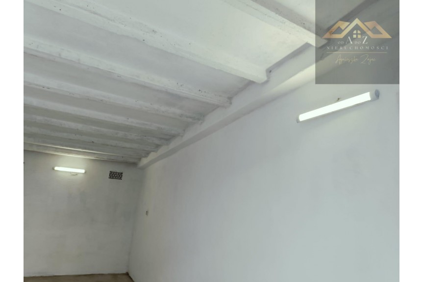 Tarn&oacute;w, Strusina, Jana Kochanowskiego, Garaż po remoncie w Tarnowie