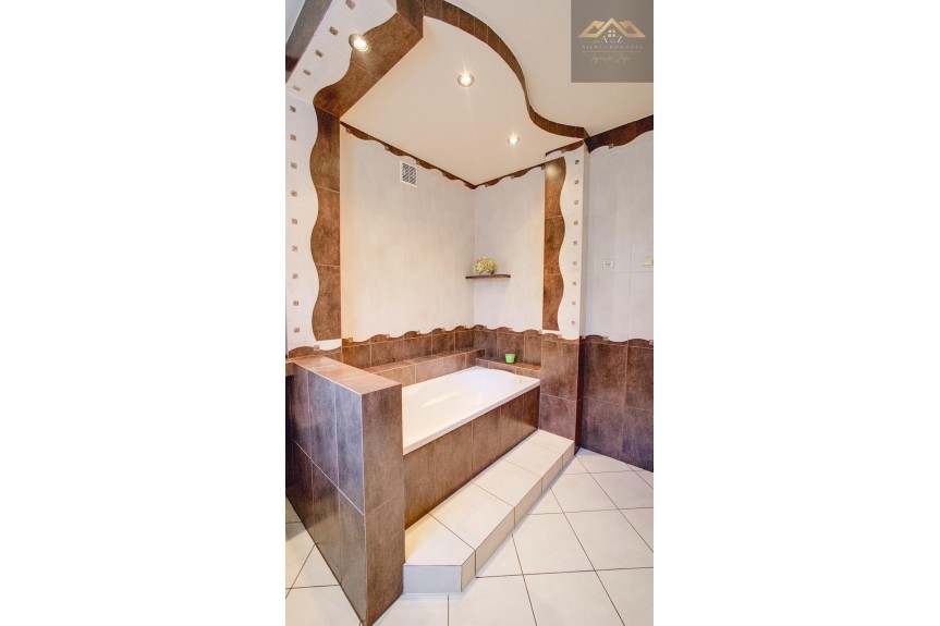 tarnowski, Pleśna, Szczepanowice, Dom z widokiem na Dunajec