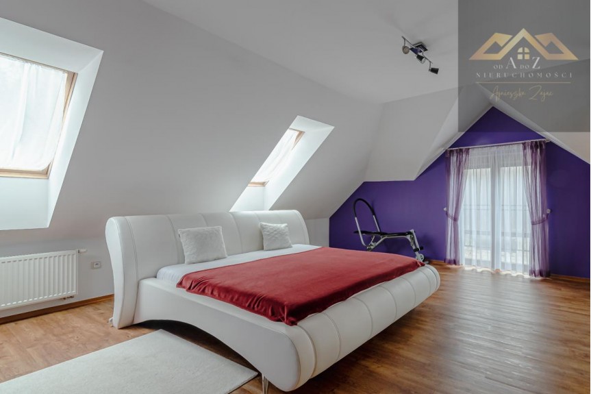 tarnowski, Tuch&oacute;w, Piotrkowice, Wyjątkowo położ&oacute;na willa podmiejska