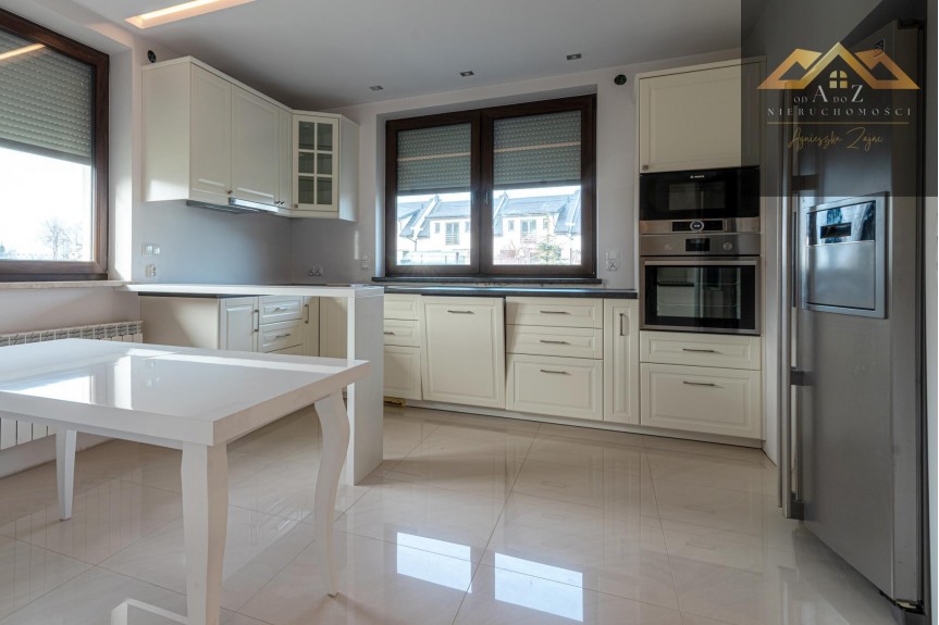 tarnowski, Tarn&oacute;w, Koszyce Małe, Brzozowa, Przestronny dom z dużą działką !