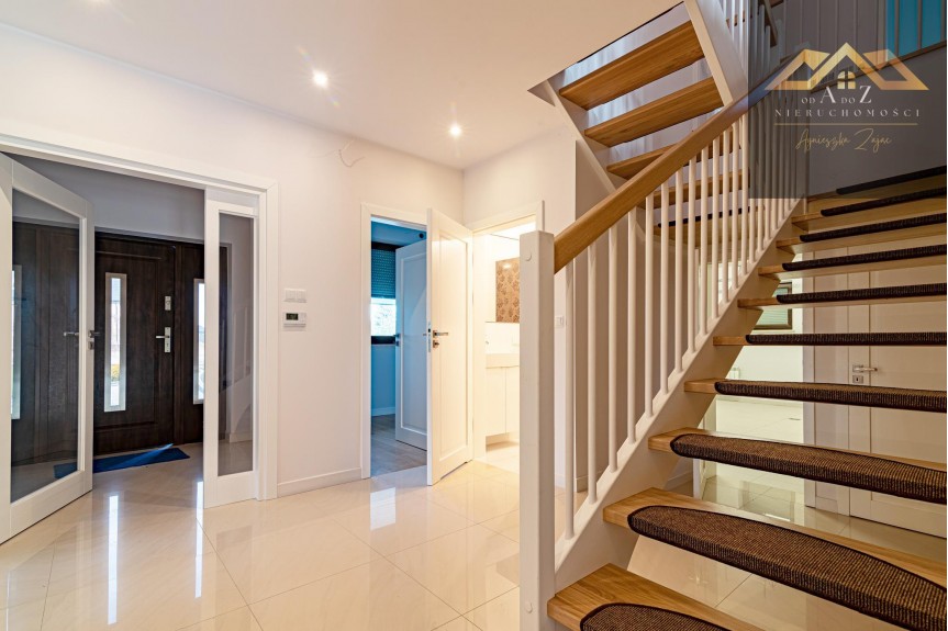 tarnowski, Tarn&oacute;w, Koszyce Małe, Brzozowa, Przestronny dom z dużą działką !