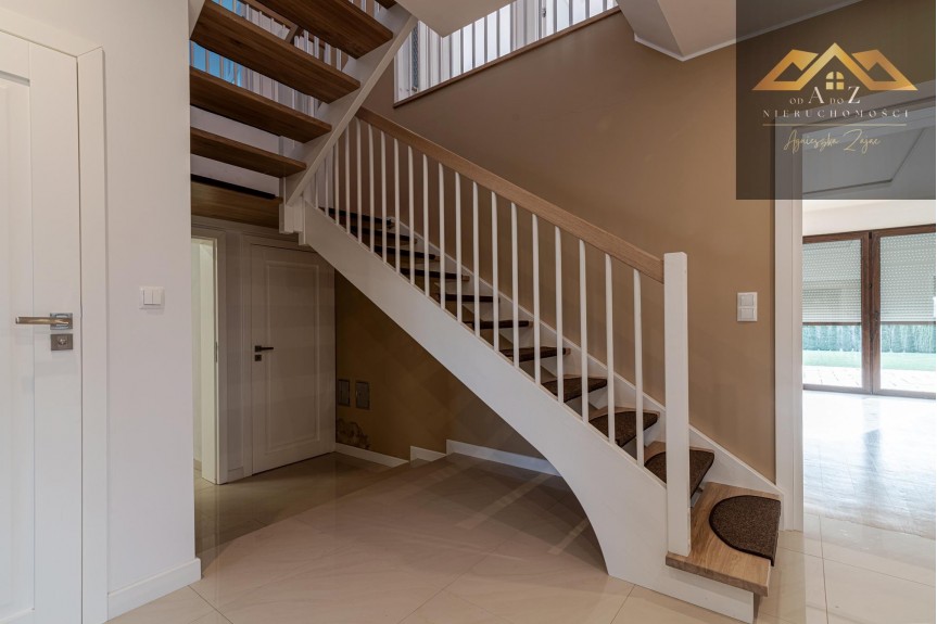 tarnowski, Tarn&oacute;w, Koszyce Małe, Brzozowa, Przestronny dom z dużą działką !