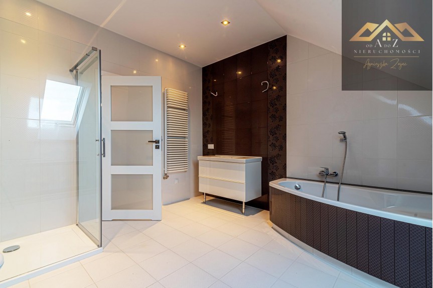 tarnowski, Tarn&oacute;w, Koszyce Małe, Brzozowa, Przestronny dom z dużą działką !