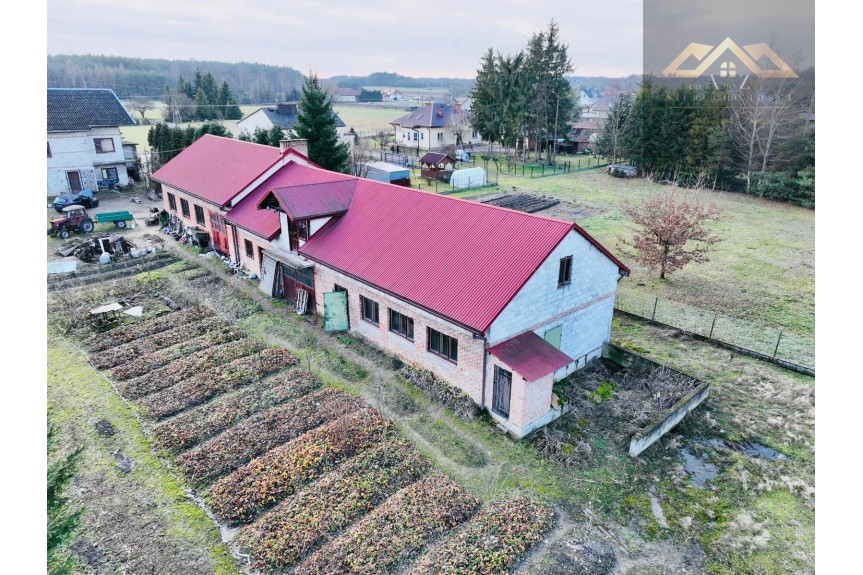 małopolskie, tarnowski, Lisia G&oacute;ra, Stare Żukowice, Budynek warsztatowo-garażowy z domem