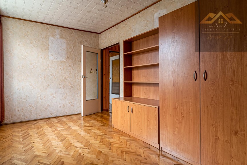 brzeski, Szczurowa, Duży dom z budynkiem gospodarczym i prawie 05ha działki budowlanej